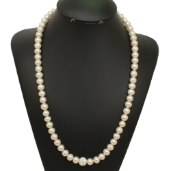 Collar de perlas naturales