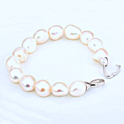 Pulsera de perlas y plata